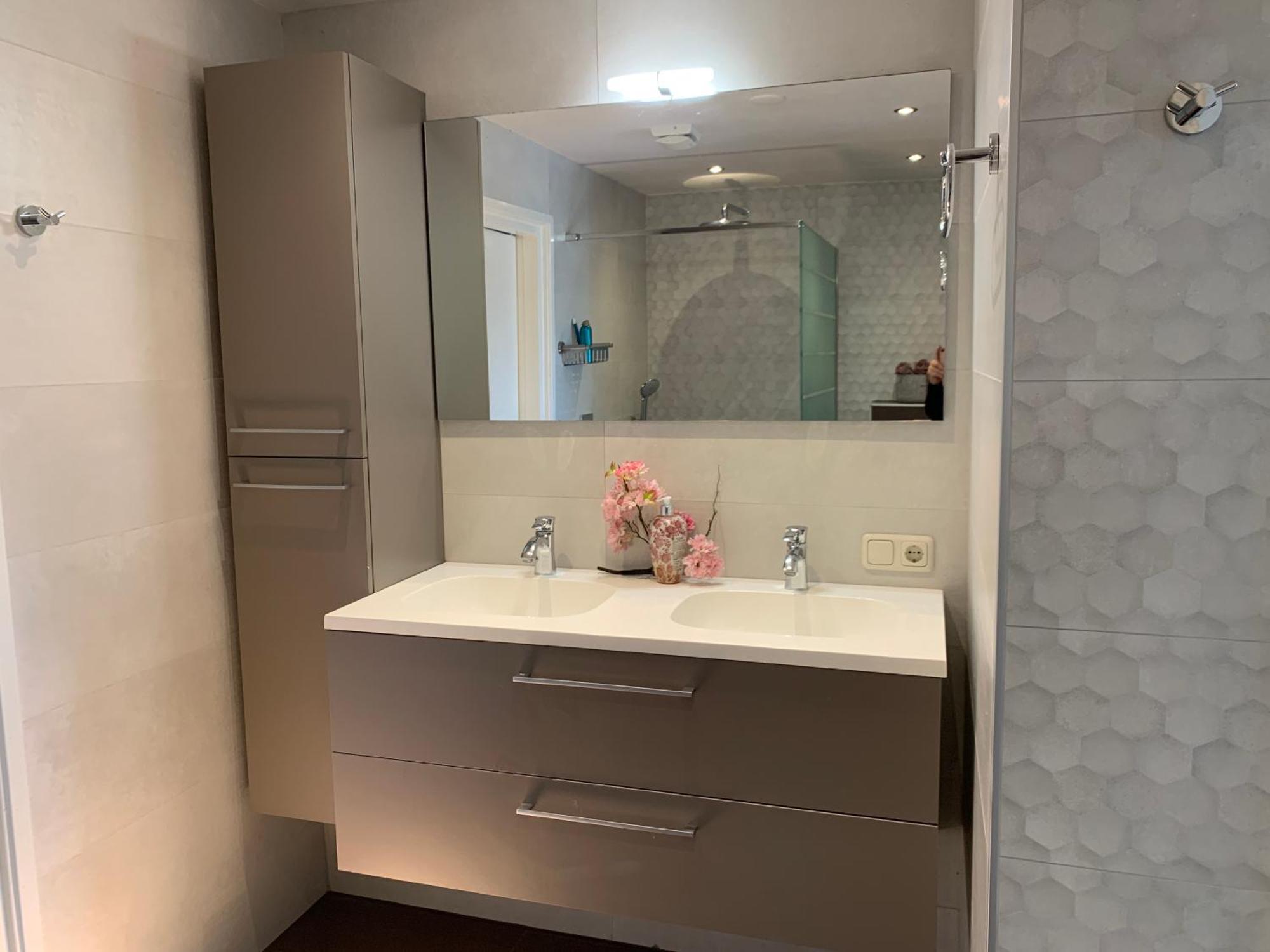 Comfortabele Familie Suite Met 2 Slk, Speelzolder, Balkon, Airco Den Ham Kültér fotó